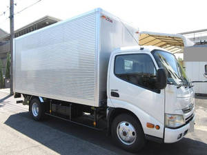 Dutro Aluminum Van_1