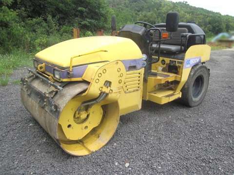 HITACHI  Road Roller CC150CW 2006 2,330h