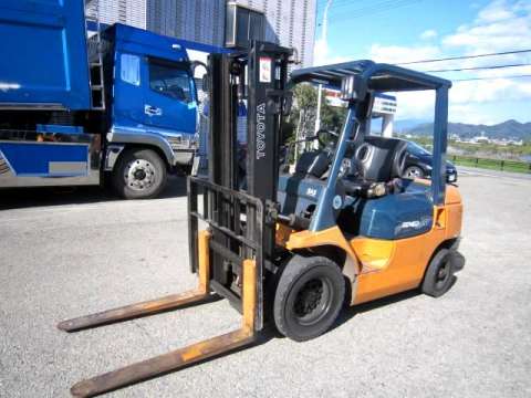 TOYOTA  Forklift 7FGL23 2002 2,778h