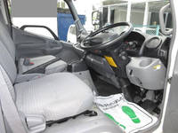 TOYOTA Dyna Panel Van TPG-XZC605 2018 135,263km_11