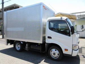 Dutro Aluminum Van_1