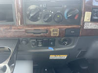 ISUZU Forward Garbage Truck PKG-FRR90S2 2009 382,680km_35