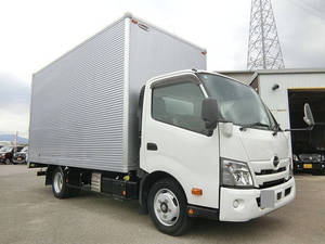 Dutro Aluminum Van_1