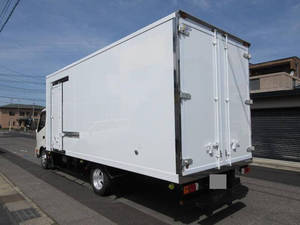Dutro Reefer Van_2