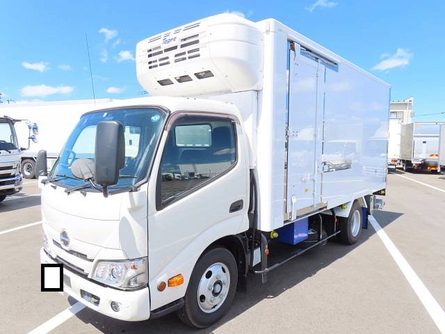 HINO Dutro Refrigerator & Freezer Truck 2RG-XZU655M 2023 2,000km