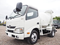 HINO Dutro Mixer Truck TKG-XZU600E 2016 130,539km_1