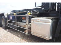 UD TRUCKS Quon Container Carrier Truck QKG-CW5YL 2013 430,397km_24