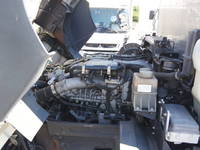 ISUZU Giga Aluminum Van QKG-CYE77BZ 2018 586,000km_22