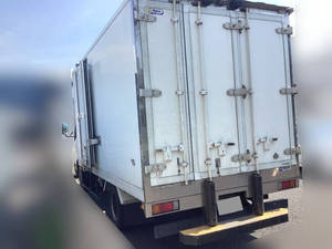 Dutro Refrigerator & Freezer Truck_2