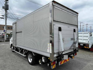 Elf Aluminum Van_2