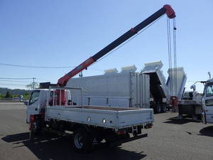 Canter Truck (With 3 Steps Of Cranes)_2