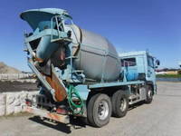 UD TRUCKS Quon Mixer Truck QKG-CW5XL 2012 202,000km_2