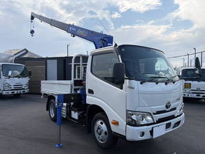 Dyna Truck (With 4 Steps Of Cranes)_1