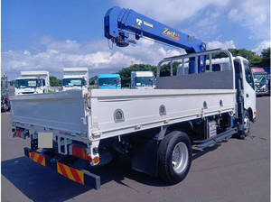 Dutro Truck (With 4 Steps Of Cranes)_2