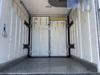 ISUZU Elf Refrigerator & Freezer Truck 2RG-NMR88AN 2020 235,970km_13