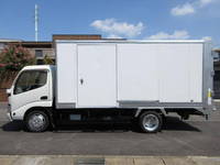 TOYOTA Toyoace Panel Van KK-XZU347 2003 74,000km_6