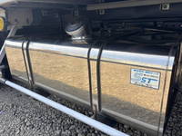 ISUZU Elf Aluminum Wing TPG-NPR85AN 2015 397,916km_26
