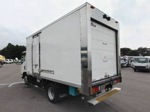 Elf Refrigerator & Freezer Truck_2