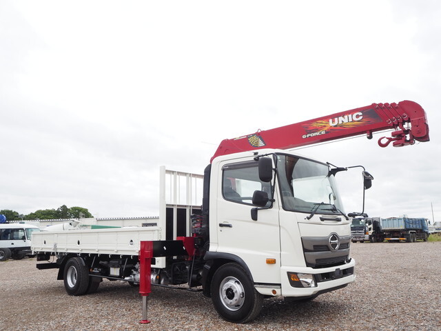 Ranger Truck (With 5 Steps Of Cranes)_1
