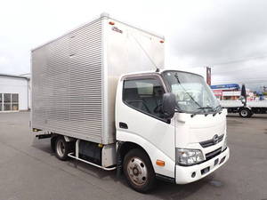 Dutro Aluminum Van_1