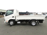 HINO Dutro Flat Body TPG-XZC605M 2018 115,723km_8