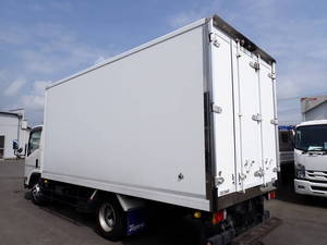Elf Refrigerator & Freezer Truck_2