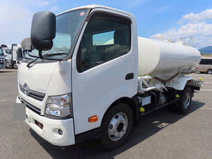 HINO Dutro Sprinkler Truck 2KG-XZU700X 2017 -_1