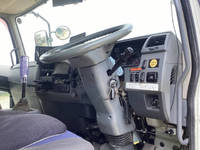 MITSUBISHI FUSO Fighter Self Loader QDG-FQ62F 2015 100,647km_34