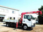 Elf Truck (With 4 Steps Of Cranes)