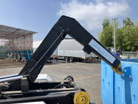 UD TRUCKS Condor Container Carrier Truck SKG-MK38L 2011 245,056km_17