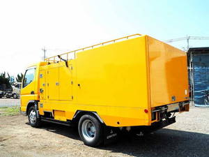 Canter High Pressure Washer Truck_2