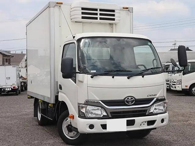 TOYOTA Dyna Refrigerator & Freezer Truck TPG-XZU605 2018 58,160km_1