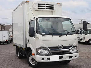 Dyna Refrigerator & Freezer Truck_1