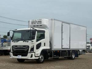 Forward Refrigerator & Freezer Truck_1