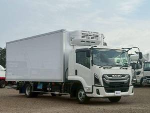 Forward Refrigerator & Freezer Truck_2