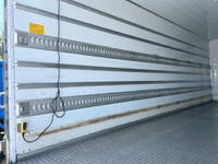 ISUZU Forward Refrigerator & Freezer Truck 2PG-FRR90T2 2021 268,800km_9