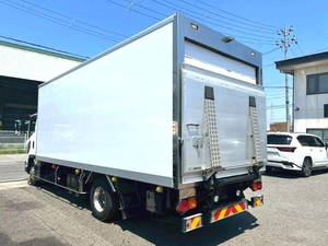 Forward Refrigerator & Freezer Truck_2