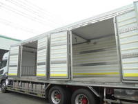 UD TRUCKS Quon Refrigerator & Freezer Truck 2PG-CD5CA 2017 1,158,200km_11