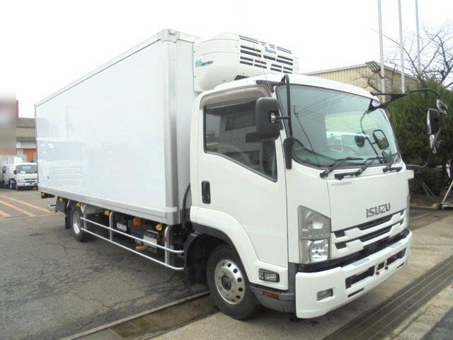 ISUZU Forward Refrigerator & Freezer Truck 2PG-FRR90T2 2019 200,170km
