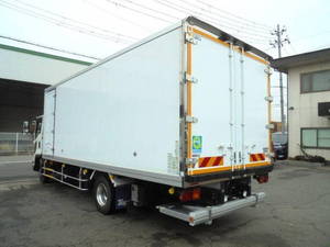Forward Refrigerator & Freezer Truck_2