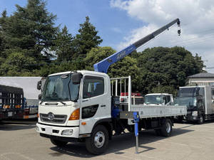 Ranger Truck (With 4 Steps Of Cranes)_1