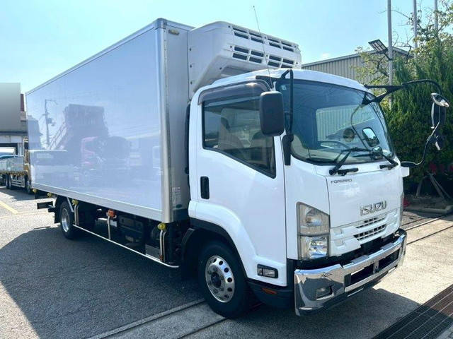 ISUZU Forward Refrigerator & Freezer Truck 2PG-FRR90S1 2020 458,450km