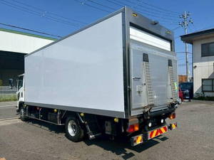 Forward Refrigerator & Freezer Truck_2