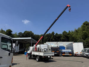 Dutro Truck (With 4 Steps Of Cranes)_2