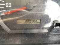 ISUZU Elf Aluminum Van TRG-NPR85AN 2019 221,000km_20