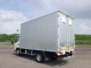 Dutro Aluminum Van_2