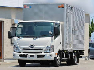 Dutro Aluminum Van_1