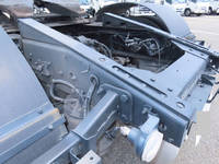ISUZU Giga Trailer Head QKG-EXD52AD 2016 428,000km_8