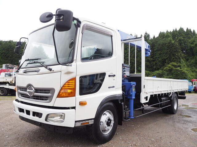 Ranger Truck (With 4 Steps Of Cranes)_1