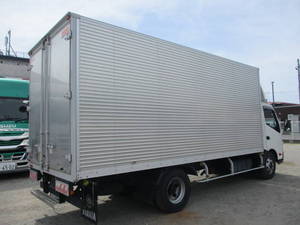 Dutro Aluminum Van_2